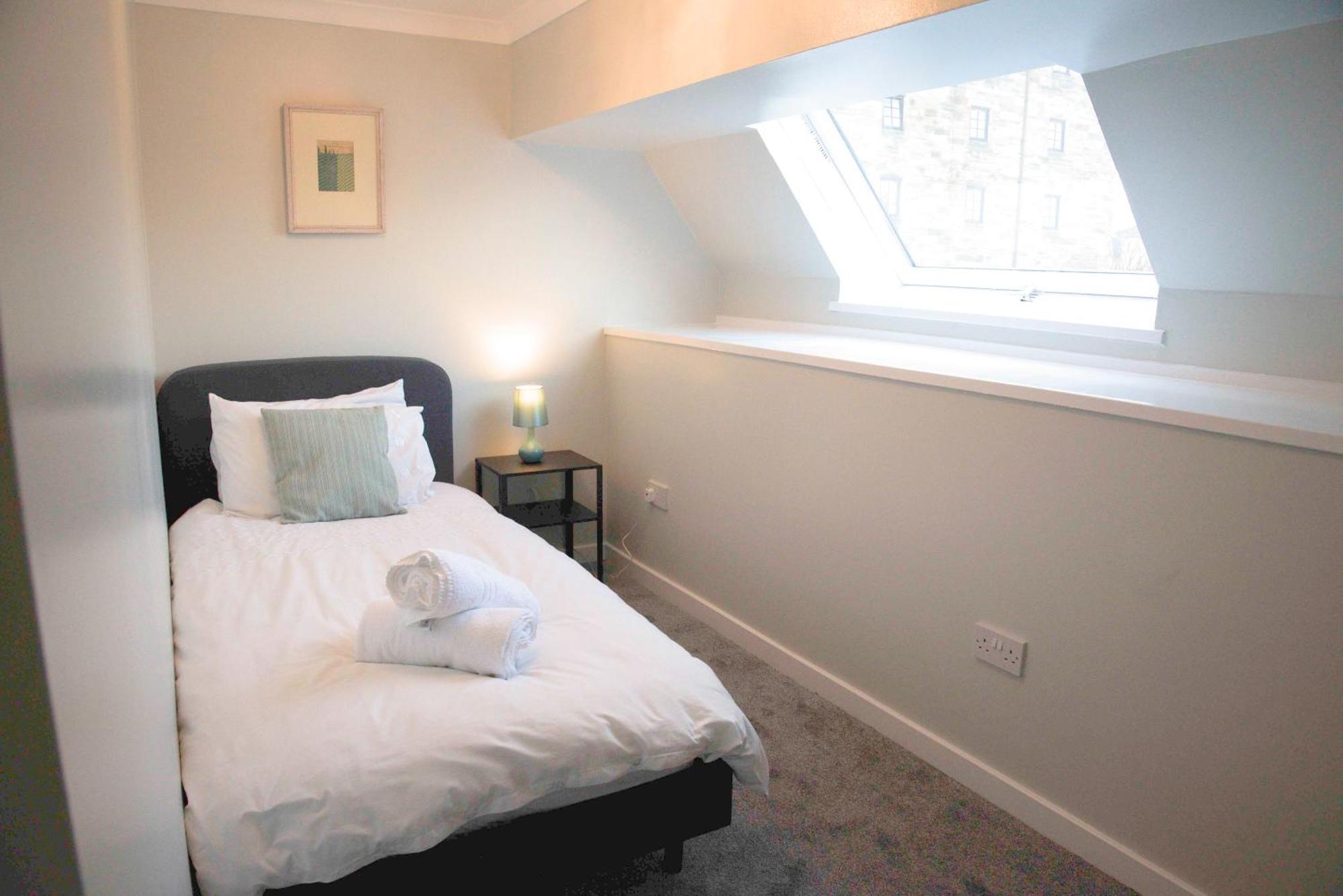 Fabulous Stylish Flat In Merchant City & Free Secure Parking Glasgow Eksteriør bilde